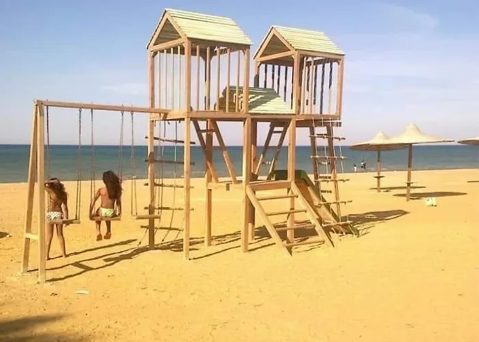 Apartment صف اول بحر قريه بلاجيو